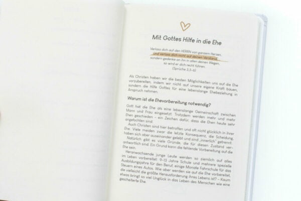 mit-gottes-hilfe-in-die-ehe-9783867013307~6 Mit Gottes Hilfe in die Ehe